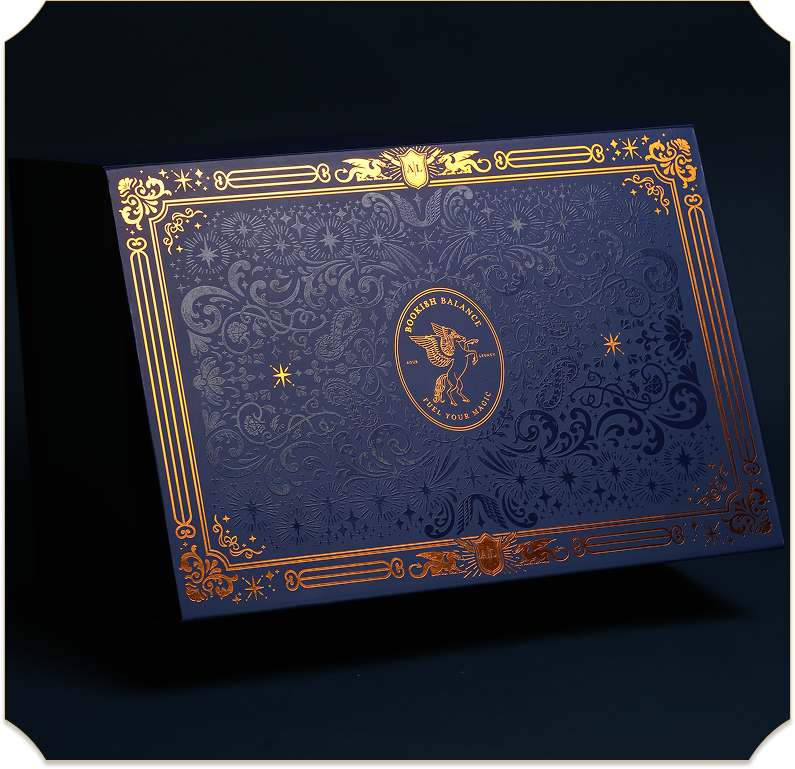 Decorative box with golden patterns